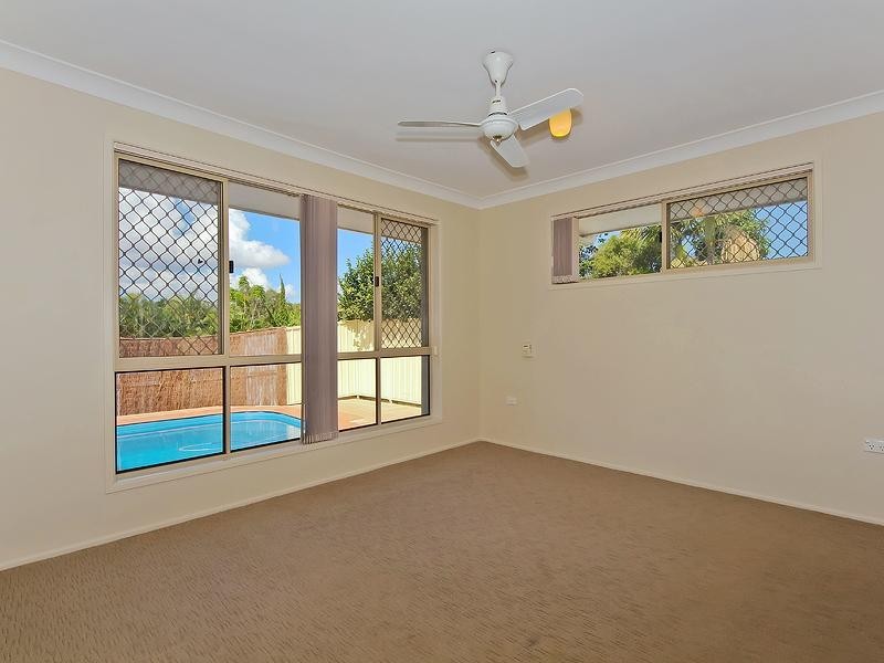 37 Hickey Way, Carrara QLD 4211