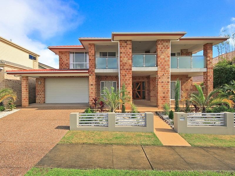 66 Azzurra Drive, Varsity Lakes QLD 4227