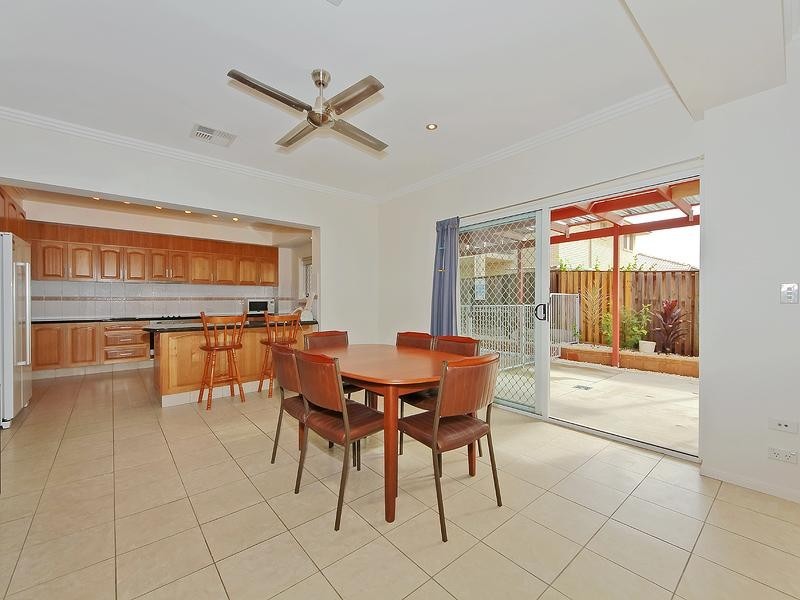 66 Azzurra Drive, Varsity Lakes QLD 4227