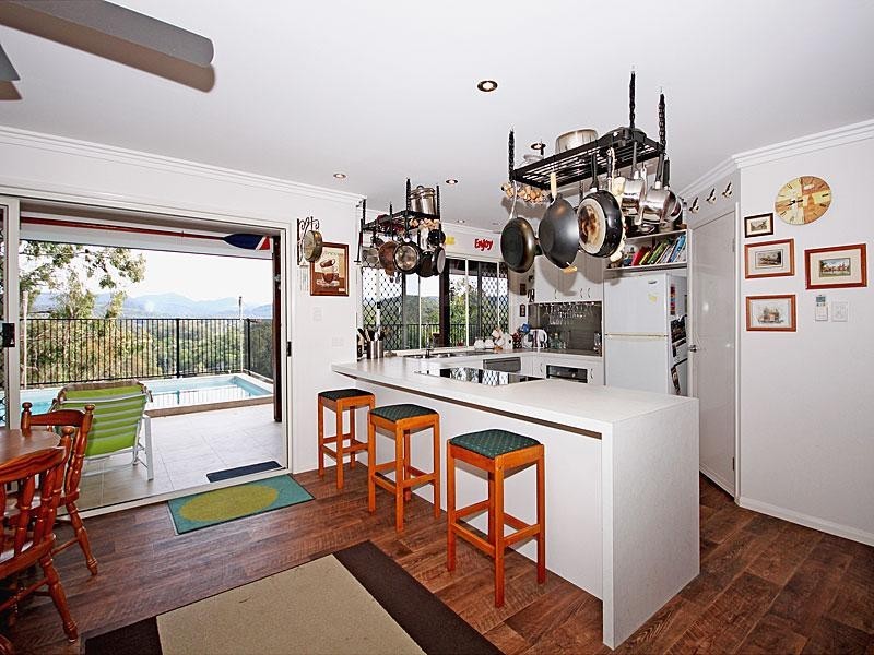 6 Orchna Street, Burleigh Heads QLD 4220