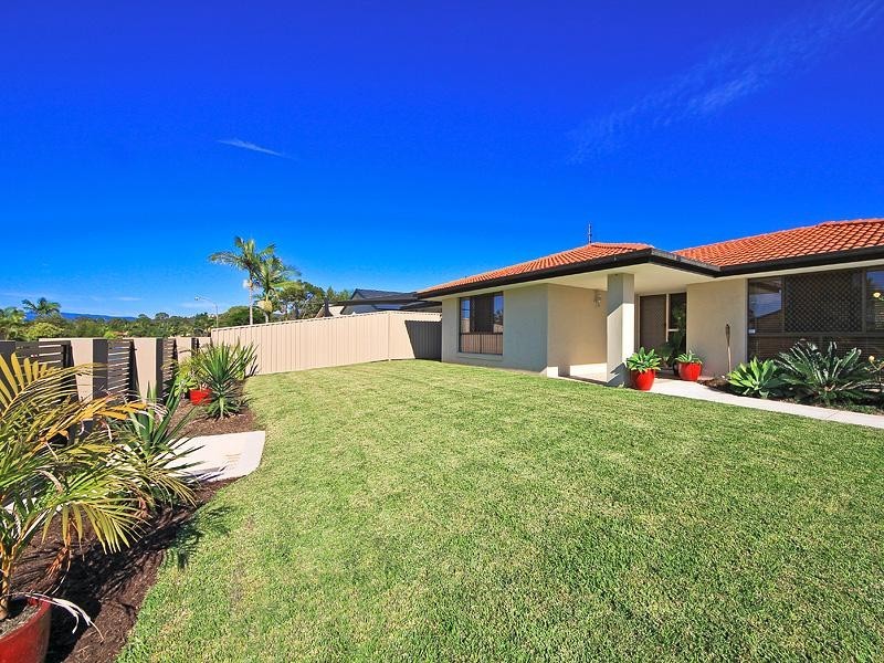 25 Hickey Way, Carrara QLD 4211