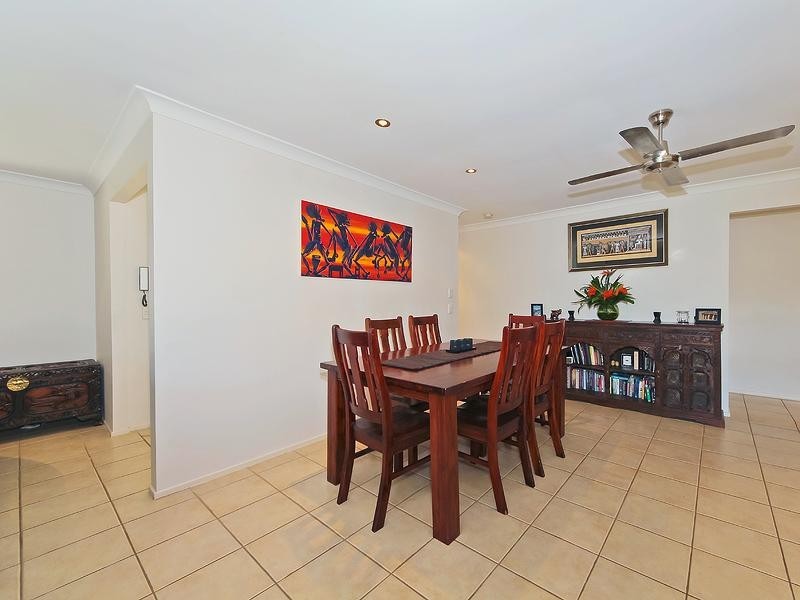 25 Hickey Way, Carrara QLD 4211