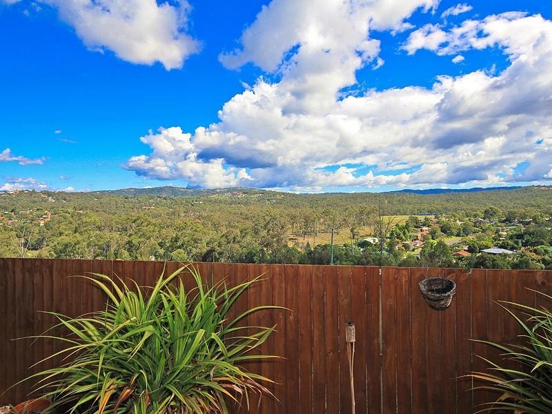 37 Woolmere Street, Carrara QLD 4211