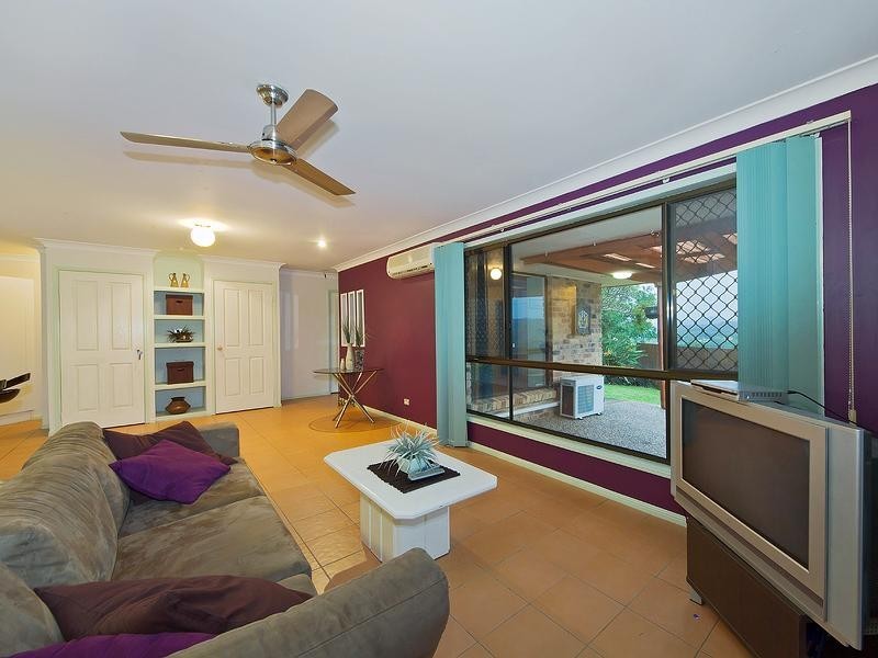 37 Woolmere Street, Carrara QLD 4211