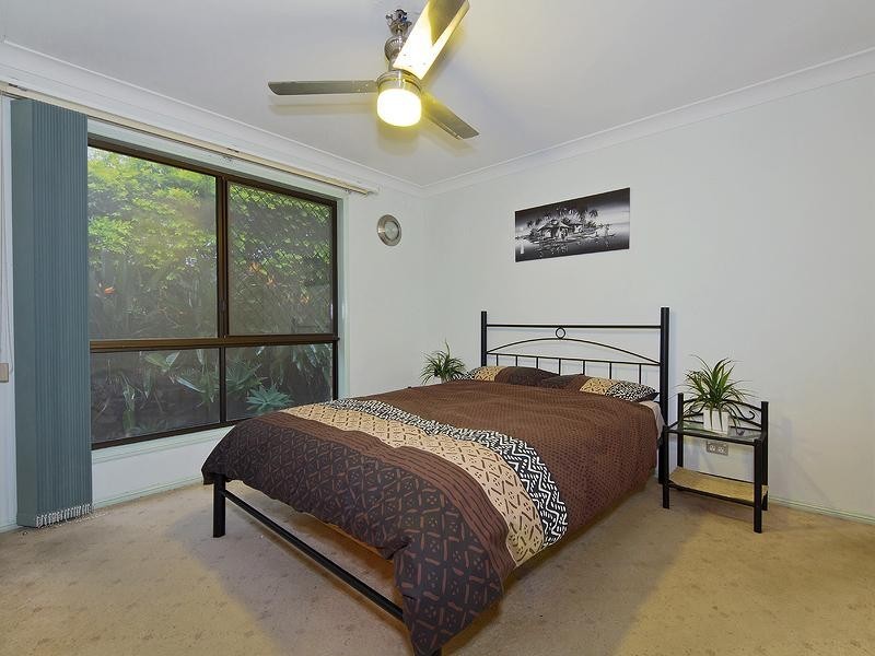 37 Woolmere Street, Carrara QLD 4211