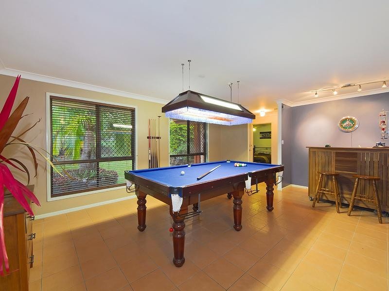 37 Woolmere Street, Carrara QLD 4211