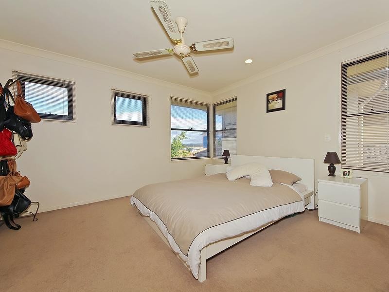 21/1 Assembly Drive, Varsity Lakes QLD 4227