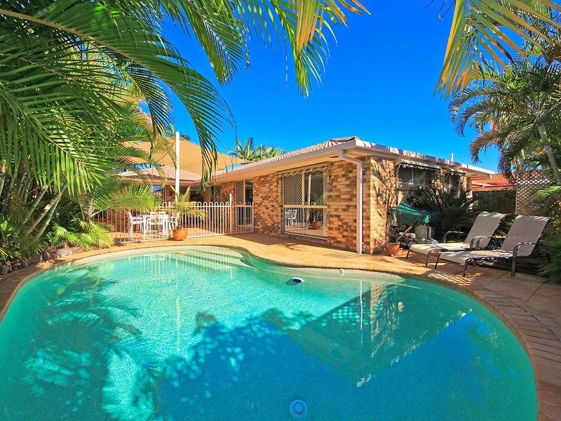 3 Rice Place, Varsity Lakes QLD 4227