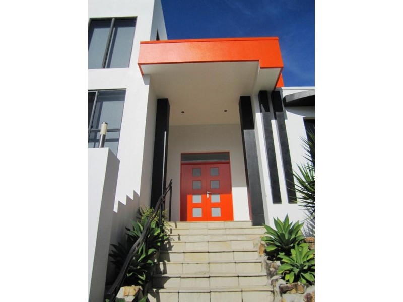 1 The Links, Robina QLD 4226