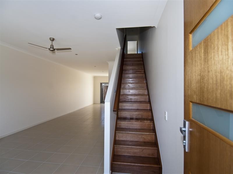 14 Jurien Crescent, Varsity Lakes QLD 4227