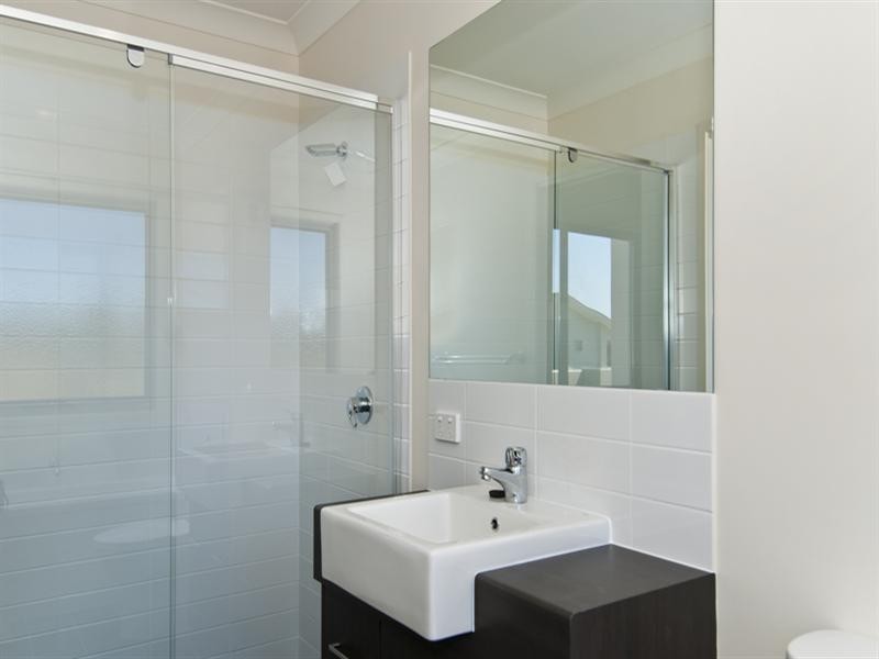 14 Jurien Crescent, Varsity Lakes QLD 4227