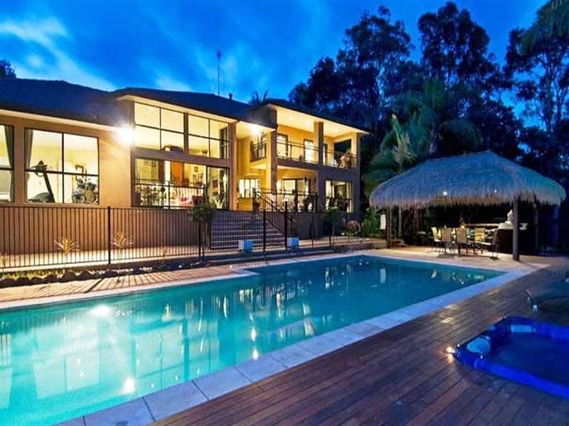 24 Uplands Court, Tallai QLD 4213