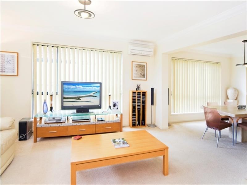 22/178 Palm Meadows Drive, Carrara QLD 4211