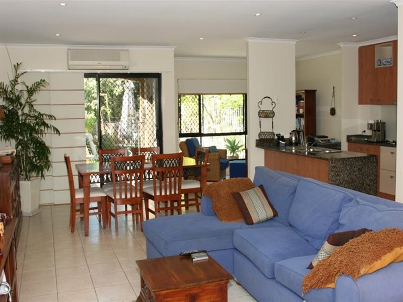 95/136 Palm Meadows Drive, Carrara QLD 4211