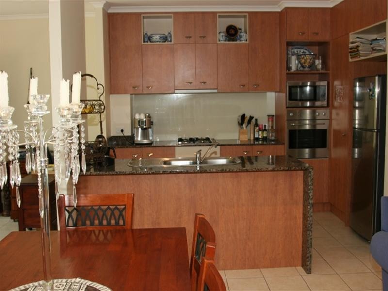 95/136 Palm Meadows Drive, Carrara QLD 4211