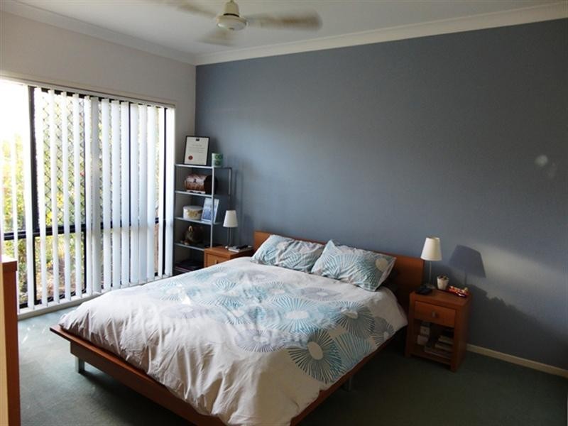 11 Windemere Crescent, Varsity Lakes QLD 4227