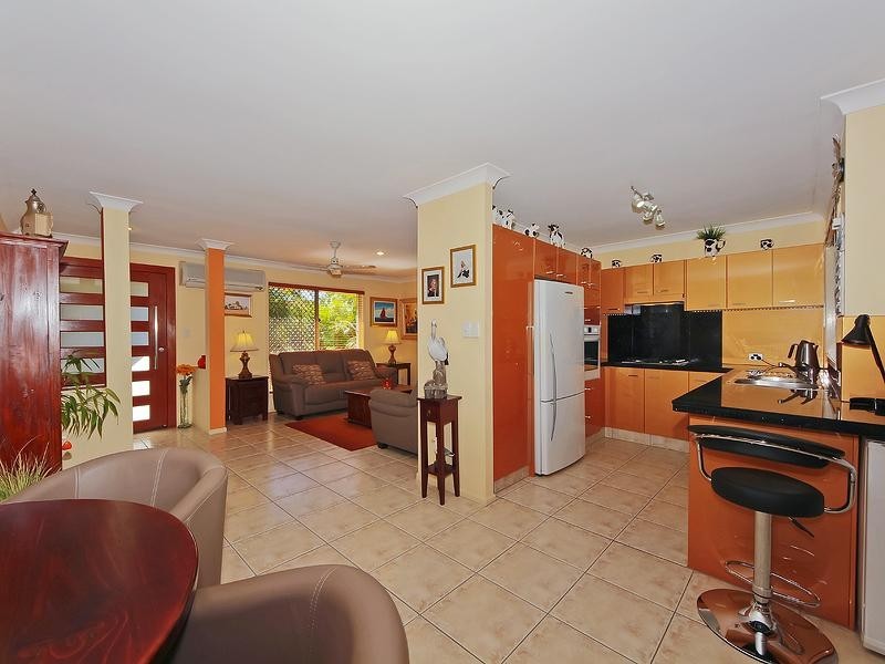 17 County Lane, Merrimac QLD 4226