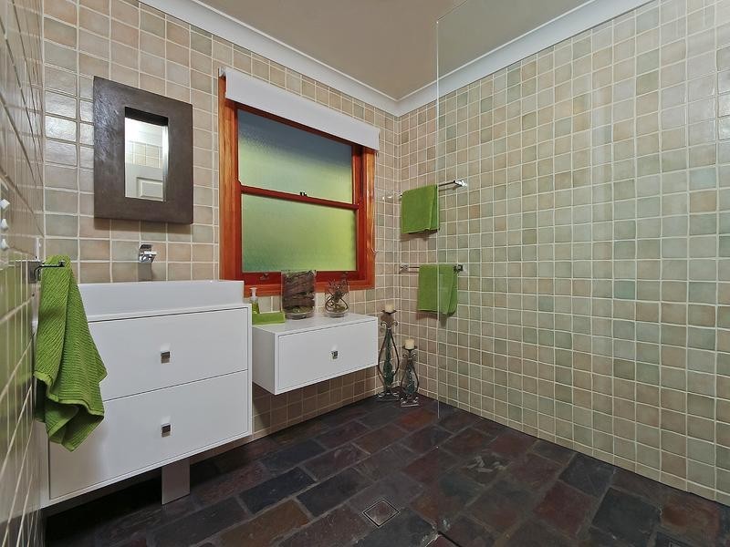 76 Wallaby Drive, Mudgeeraba QLD 4213