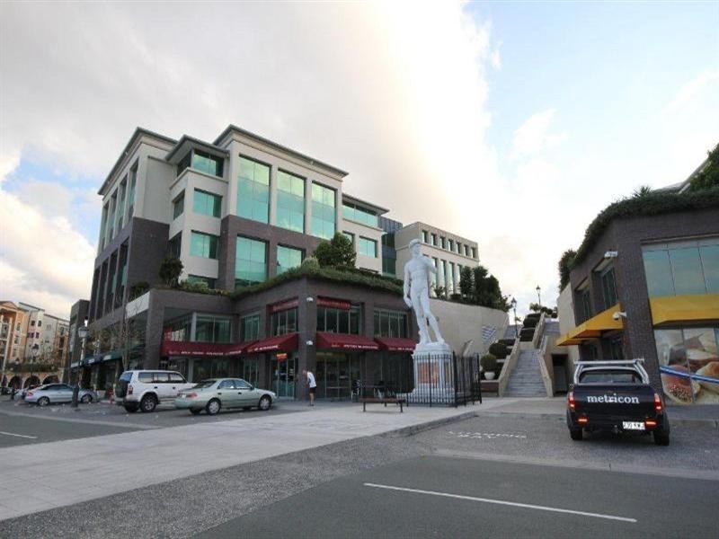 33 John Francis Drive, Carrara QLD 4211