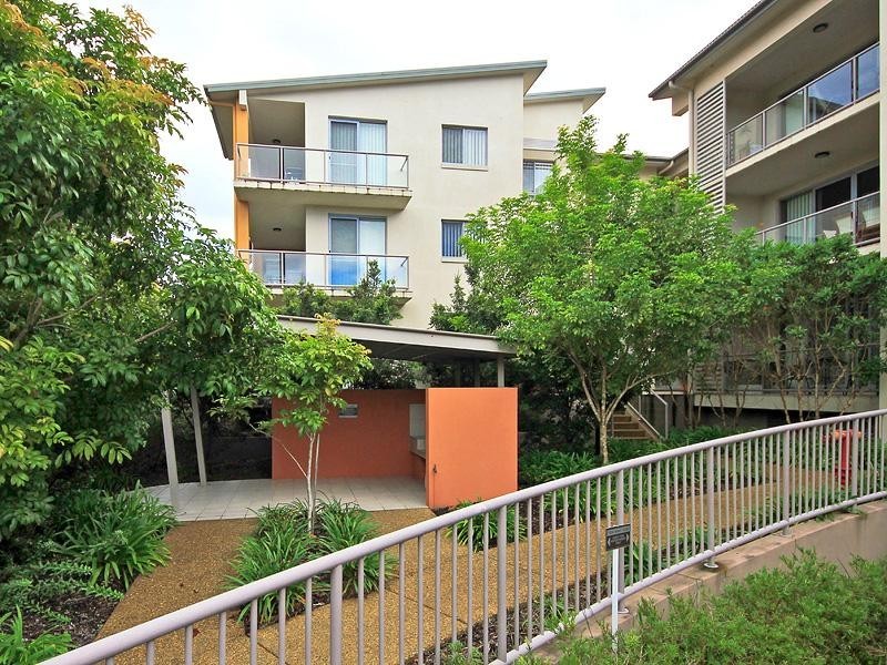 51/19 Carina Peak Drive, Varsity Lakes QLD 4227