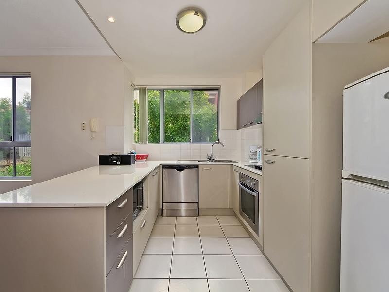 51/19 Carina Peak Drive, Varsity Lakes QLD 4227