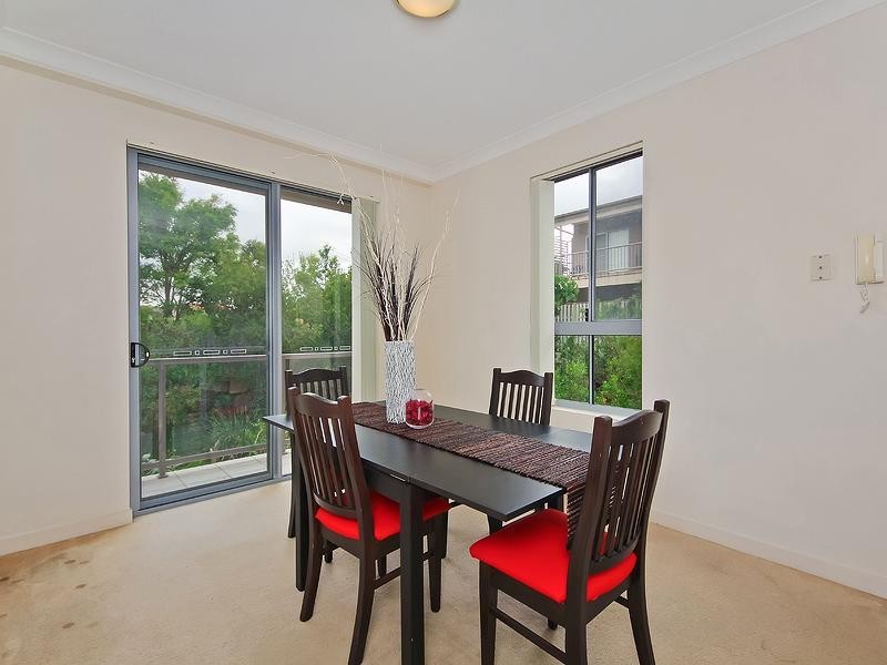 51/19 Carina Peak Drive, Varsity Lakes QLD 4227