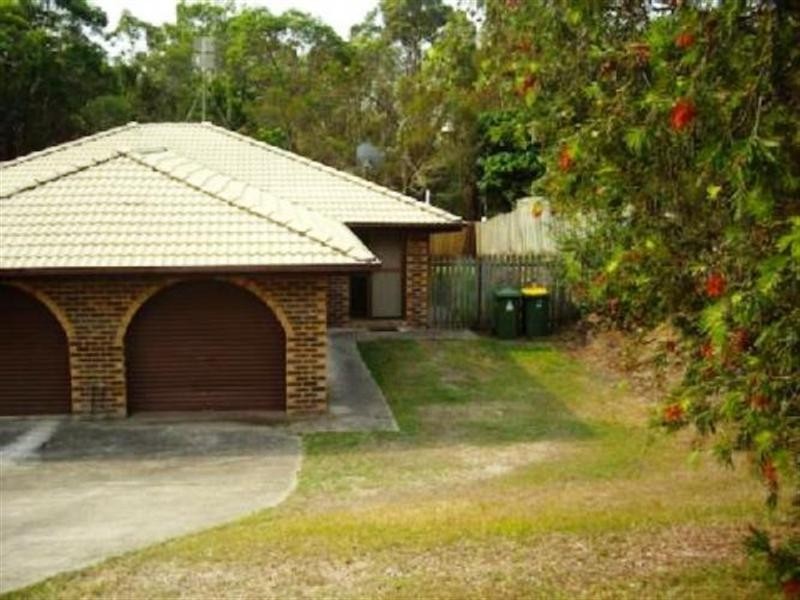 1/16 Wirth Terrace, Highland Park QLD 4211