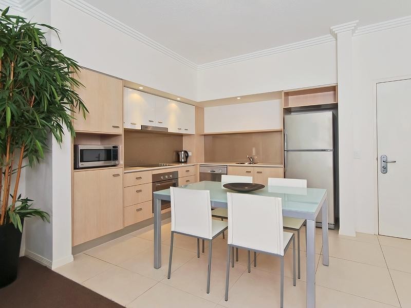 7/228 Varsity Parade, Varsity Lakes QLD 4227