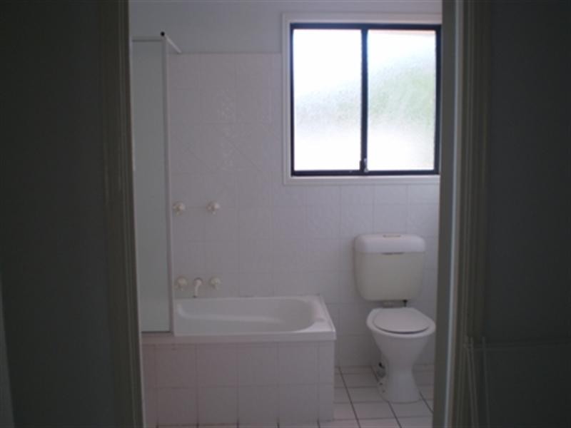 4/7 Fortitude Crescent, Burleigh Heads QLD 4220