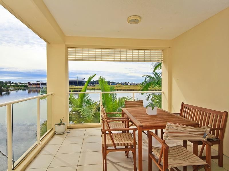 193/251 Varsity Parade, Varsity Lakes QLD 4227