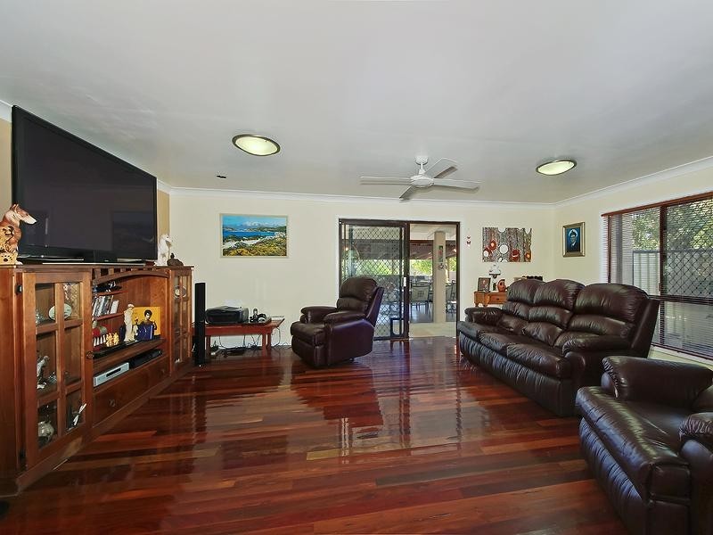 1 John Munro Court, Carrara QLD 4211