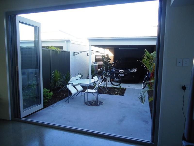 34 South Bay Drive, Varsity Lakes QLD 4227