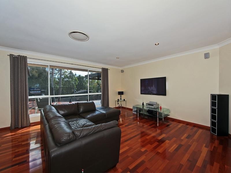 24 Outrigger Drive, Robina QLD 4226