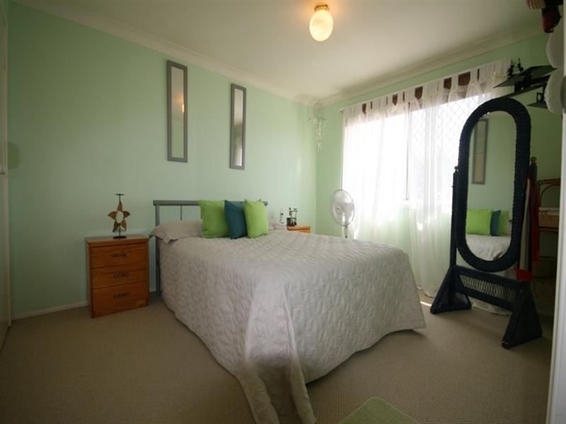 1/255 Christine Avenue, Varsity Lakes QLD 4227