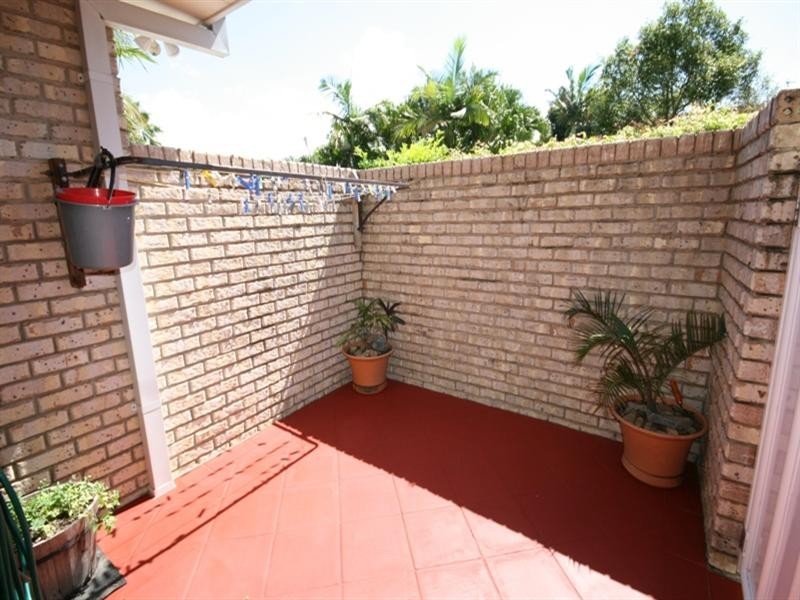 1/255 Christine Avenue, Varsity Lakes QLD 4227