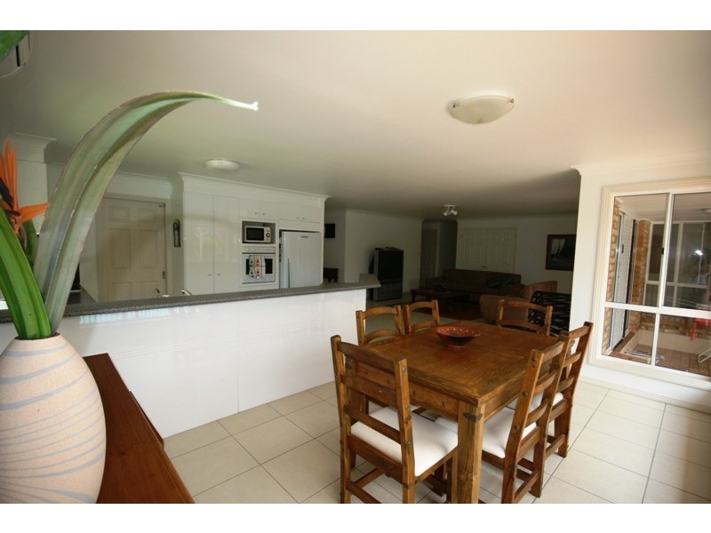 9 Laggan Court, Merrimac QLD 4226