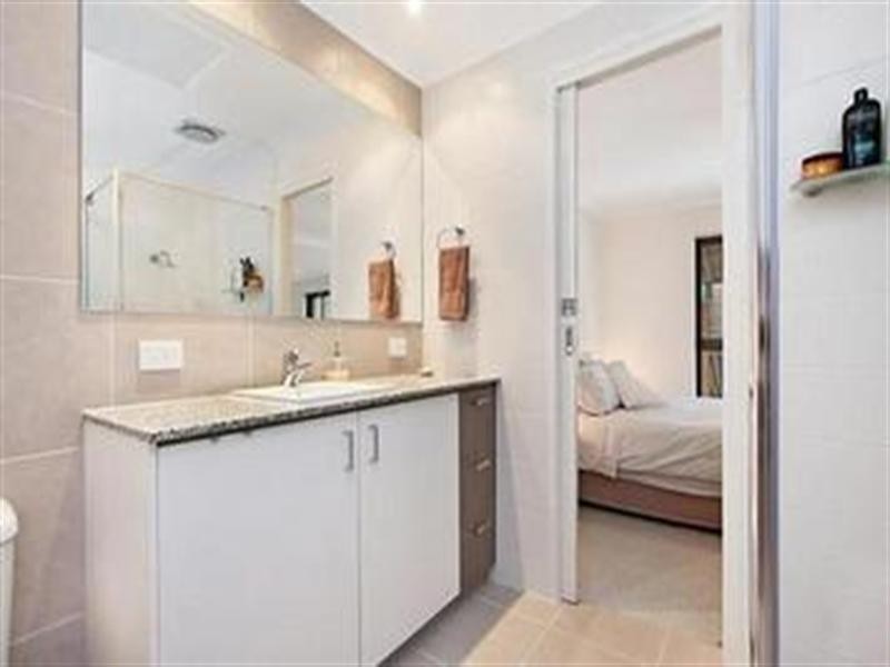 19/14 Shrike Court, Burleigh Heads QLD 4220