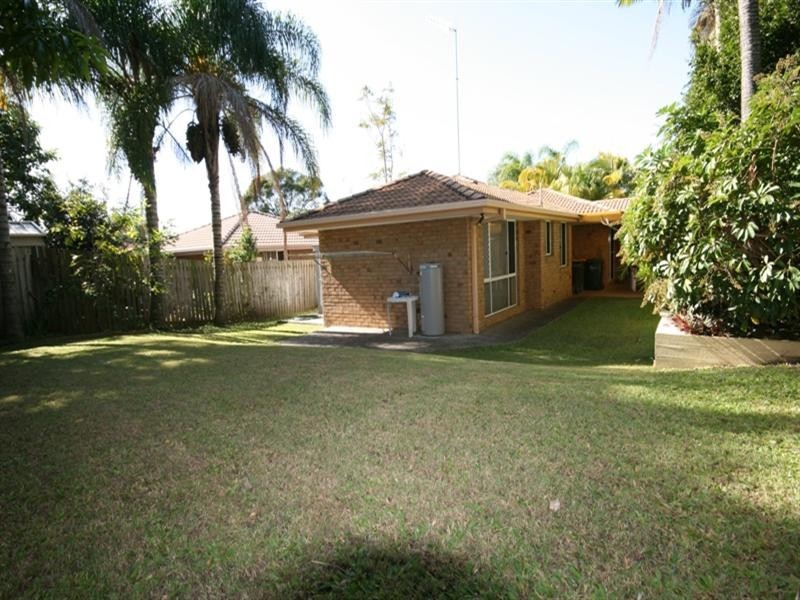 51 Highfield Drive, Merrimac QLD 4226