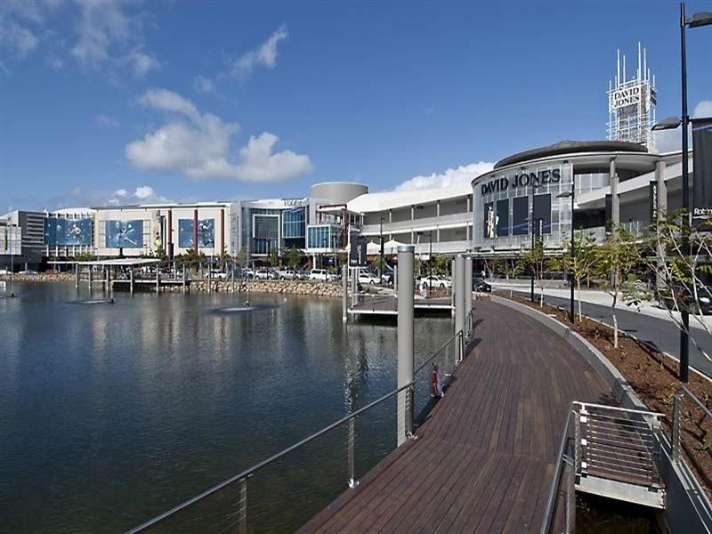 11/1 Riverwalk Avenue, Robina QLD 4226