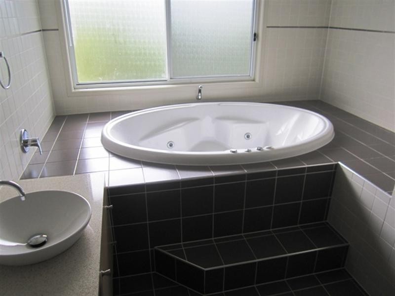 15 Royal Links Drive, Robina QLD 4226