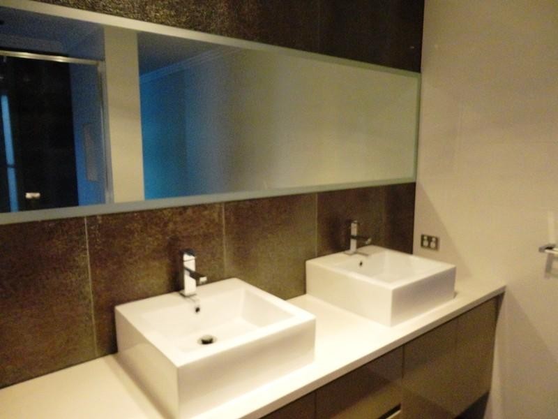 2/3 Mal Burke Street, Southport QLD 4215