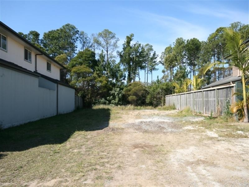 32 Royal Woods Drive, Robina QLD 4226