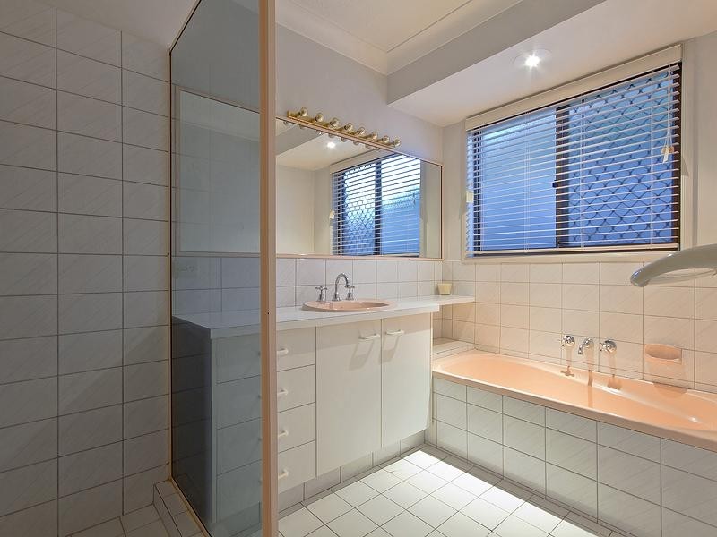 7 Sawgrass Place, Robina QLD 4226