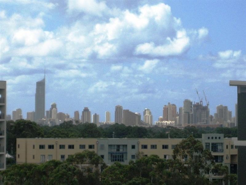 Varsity Lakes QLD 4227