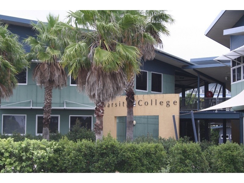 3 Palma Crescent, Varsity Lakes QLD 4227