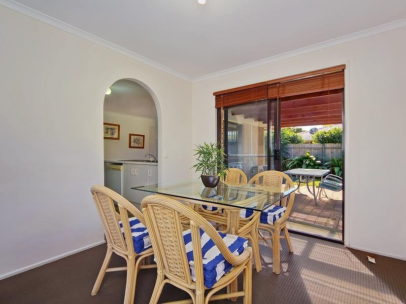 13 Marscay Avenue, Varsity Lakes QLD 4227