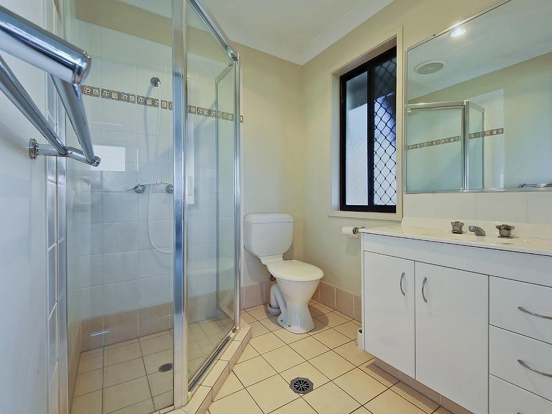 61 Buchanan Circuit, Oxenford QLD 4210