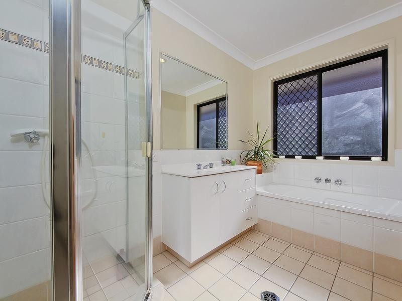 61 Buchanan Circuit, Oxenford QLD 4210