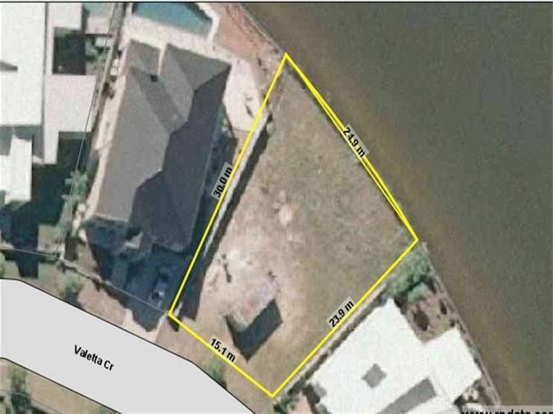 3 Valetta Crescent, Varsity Lakes QLD 4227