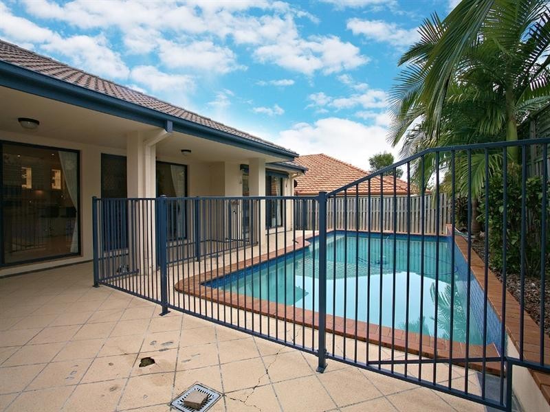 51 Lancewood Circuit, Robina QLD 4226